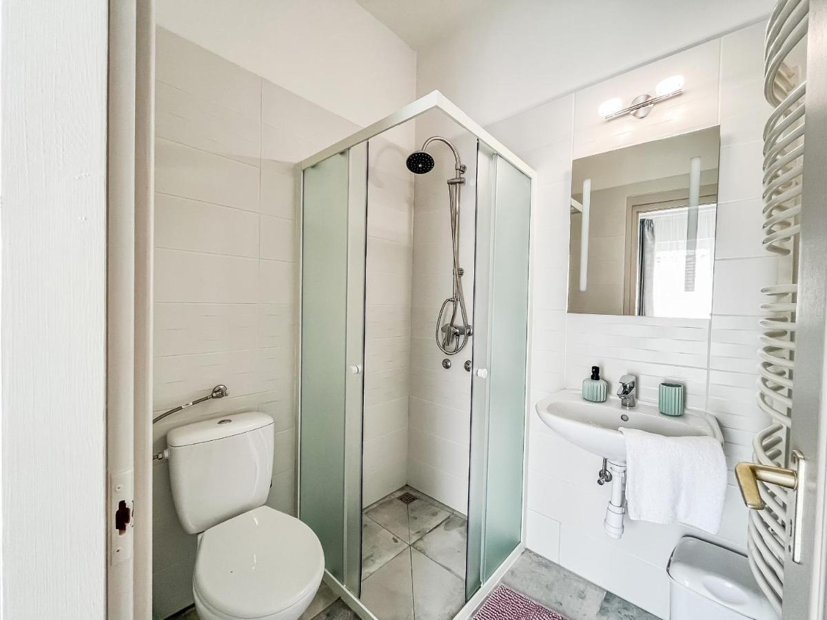 Villa 21 Boutique Rooms Balatonalmádi Buitenkant foto