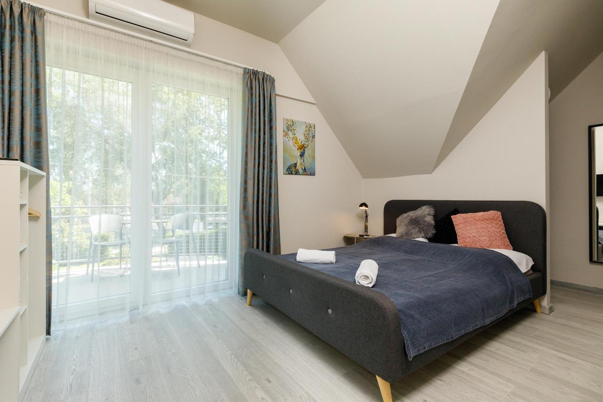 Villa 21 Boutique Rooms Balatonalmádi Buitenkant foto